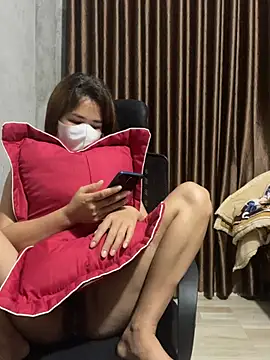 Miu Xinh online show from 5, 6, 2026