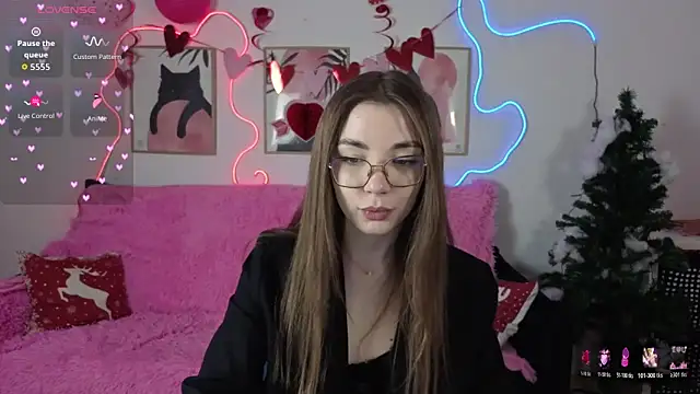 Adriennes online show from 11, 2, 2026