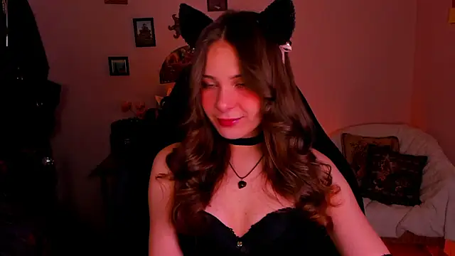 Snapshot of LanaLovely chatting on 11, 5, 2026 LanaLovely online show from 11, 5, 2026