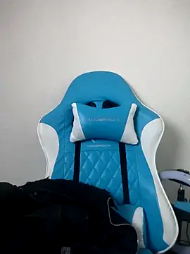 Julieta Parker online show from 8, 4, 2026