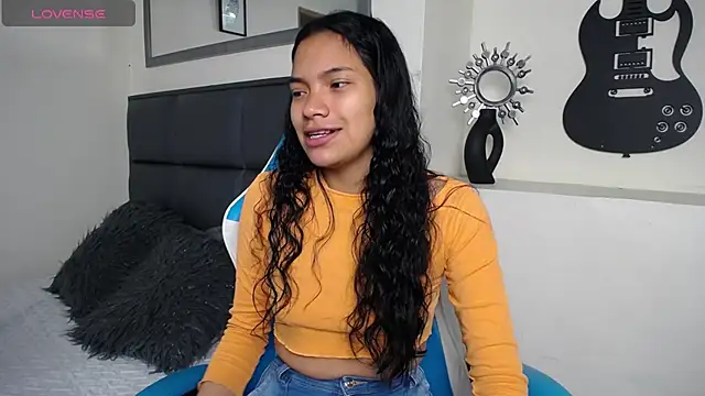 Julieta Parker online show from 2, 7, 2026