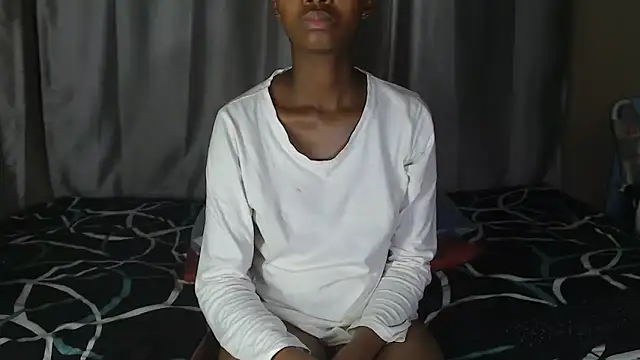 PussyFarrie online show from 9, 4, 2026