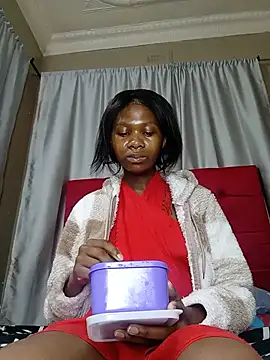 PussyFarrie online show from 12, 6, 2026