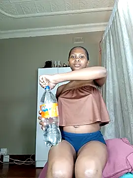 PussyFarrie online show from 18, 4, 2026