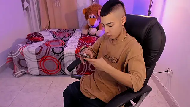 Snapshot of Dereck_Boy_ chatting on 11, 5, 2026 Dereck Boy online show from 11, 5, 2026