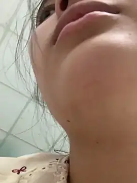 Snapshot of Suzu_xx01 chatting on 29, 5, 2026 Suzu xx01 online show from 29, 5, 2026