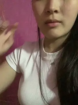 Snapshot of Suzu_xx01 chatting on 21, 5, 2026 Suzu xx01 online show from 21, 5, 2026