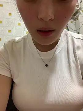 Snapshot of Suzu_xx01 chatting on 24, 5, 2026 Suzu xx01 online show from 24, 5, 2026