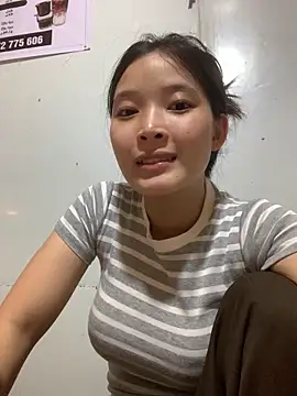 Snapshot of Suzu_xx01 chatting on 9, 6, 2026 Suzu xx01 online show from 9, 6, 2026