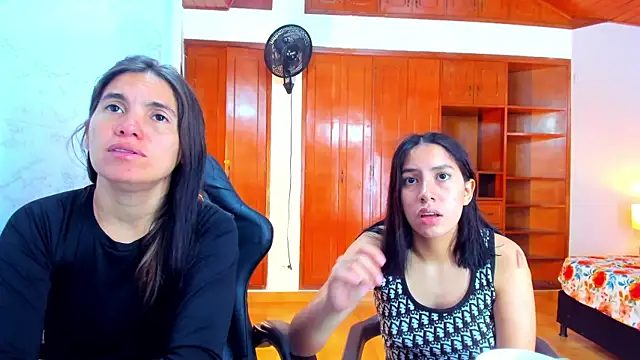 Emily and Soffy online show from 8, 4, 2026