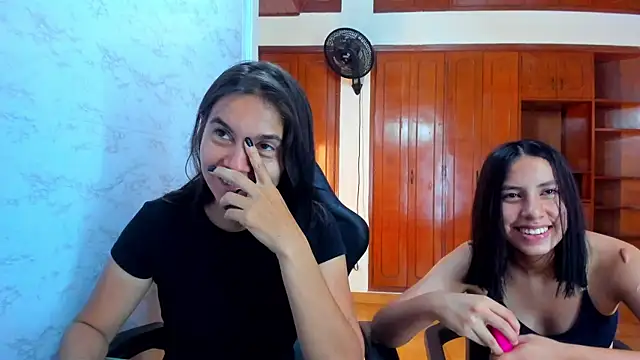 Emily and Soffy online show from 25, 3, 2026