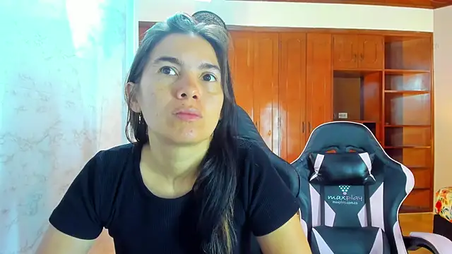 Emily and Soffy online show from 9, 2, 2026