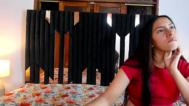 Emily and Soffy online show from 28, 2, 2026