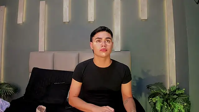 FemNoa online show from 24, 2, 2026