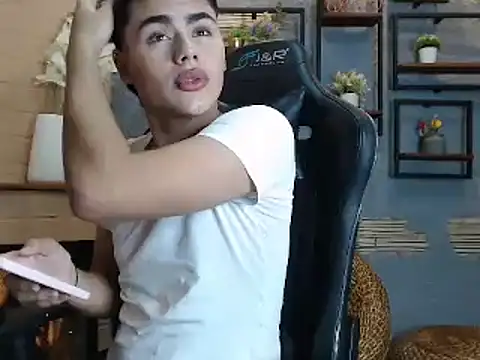 FemNoa online show from 17, 2, 2026