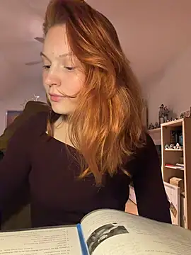 mad girlygirl online show from 4, 2, 2026