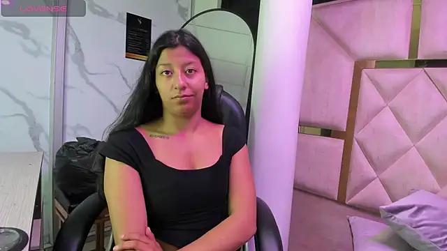 Vaneline2 online show from 6, 3, 2026