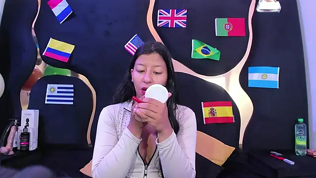 Vaneline2 online show from 23, 6, 2026