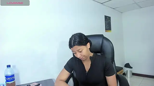 Vaneline2 online show from 13, 2, 2026