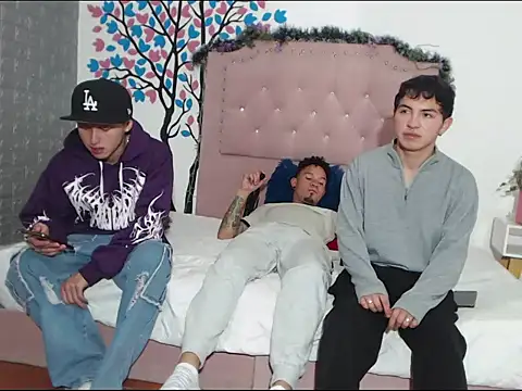 Damian20261 online show from 23, 2, 2026