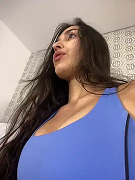 Mia rivers   online show from 15, 7, 2026