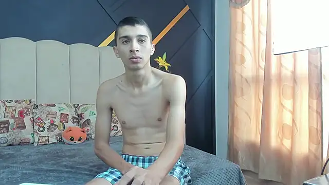 MiaANDrony online show from 27, 2, 2026