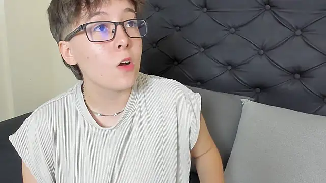  Daarcy  online show from 24, 3, 2026