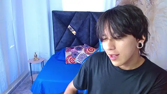 nikoo 18 online show from 31, 3, 2026