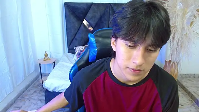 nikoo 18 online show from 12, 2, 2026