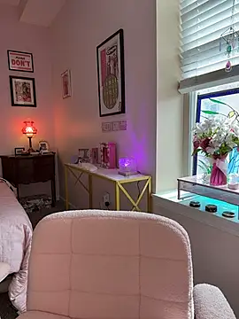 mooviebaby online show from 17, 4, 2026