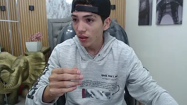 Asher costa online show from 16, 4, 2026