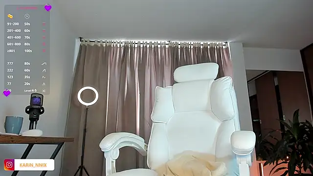 karinnixx online show from 12, 2, 2026