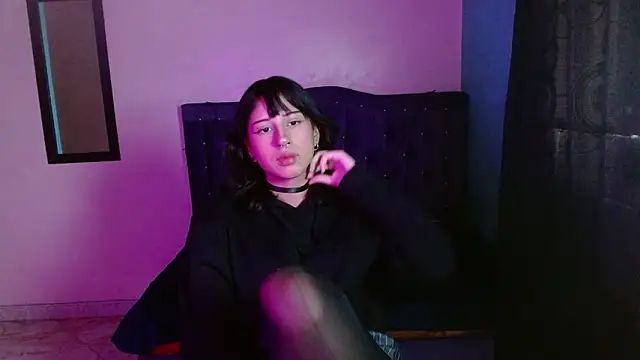 kitty Gothic online show from 12, 2, 2026