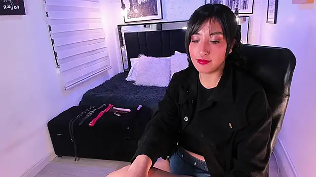 ladyraing online show from 9, 2, 2026