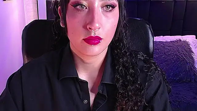 ladyraing online show from 3, 3, 2026