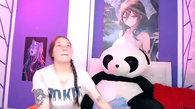 tiffany smith01 online show from 16, 2, 2026