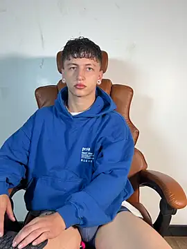 ARON LUXX online show from 27, 3, 2026