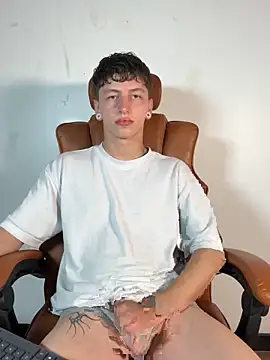 ARON LUXX online show from 19, 3, 2026