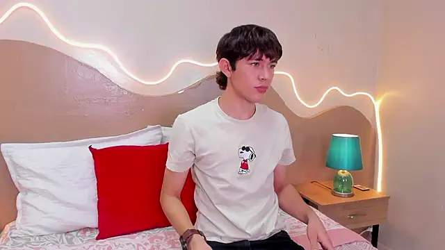 Christian Foxx online show from 12, 3, 2026