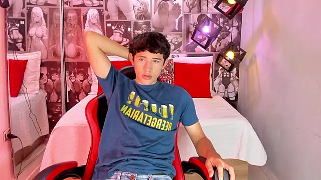 Christian Foxx online show from 4, 3, 2026