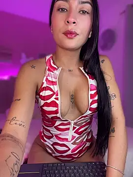 Snapshot of SofiaSiren chatting on 16, 5, 2026 SofiaSiren online show from 16, 5, 2026