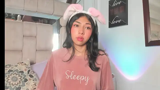 Snapshot of Eva_cute7 chatting on 27, 3, 2026 Eva cute7 online show from 27, 3, 2026