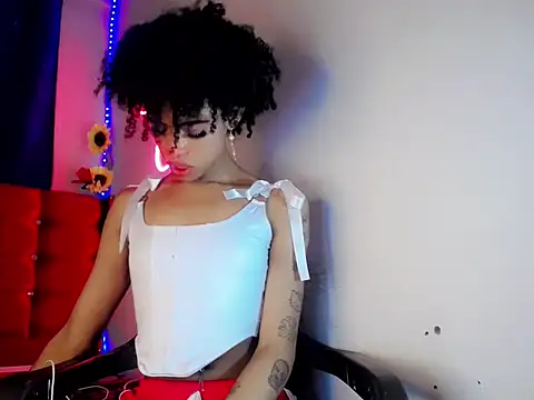 DahliaGill online show from 14, 6, 2026
