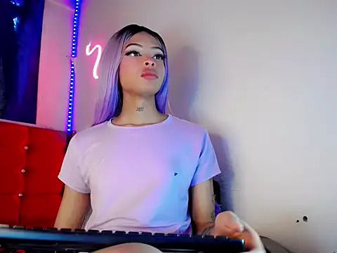 DahliaGill online show from 19, 5, 2026