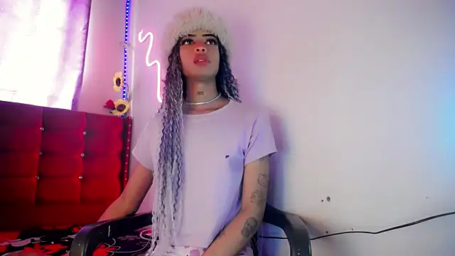 DahliaGill online show from 30, 6, 2026