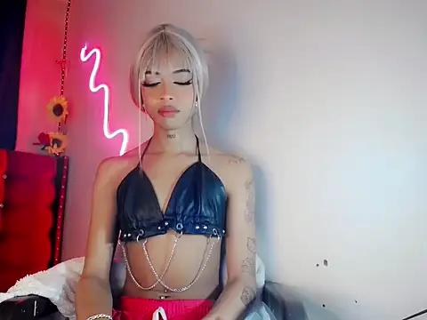 DahliaGill online show from 15, 6, 2026