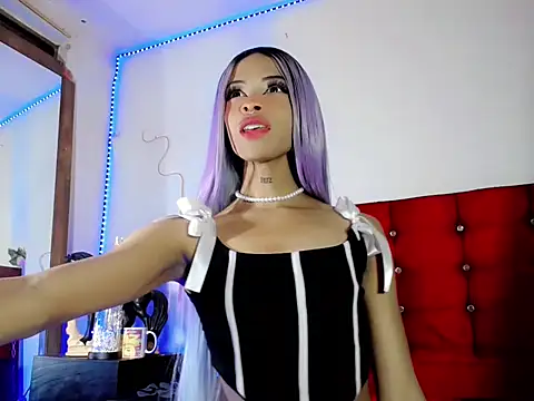 DahliaGill online show from 11, 3, 2026