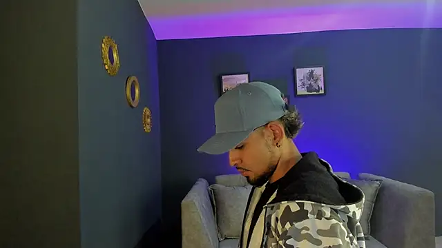 neyder sanz online show from 24, 2, 2026