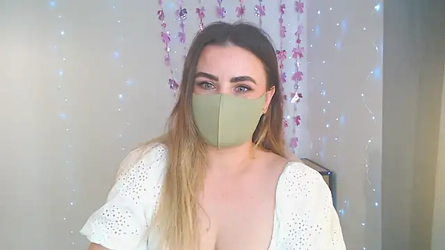 Snapshot of Avelina1 chatting on 14, 5, 2026 Avelina1 online show from 14, 5, 2026