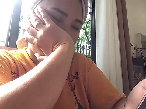 lady candy85 online show from 9, 4, 2026